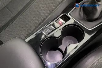 Peugeot 2008 Allure Manual Petrol SUV - Stock Number (1665934) - 16th supplementary image