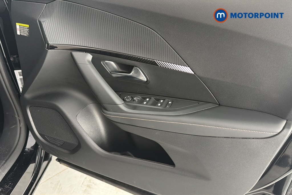 Peugeot 2008 Allure Manual Petrol SUV - Stock Number (1665934) - 18th supplementary image