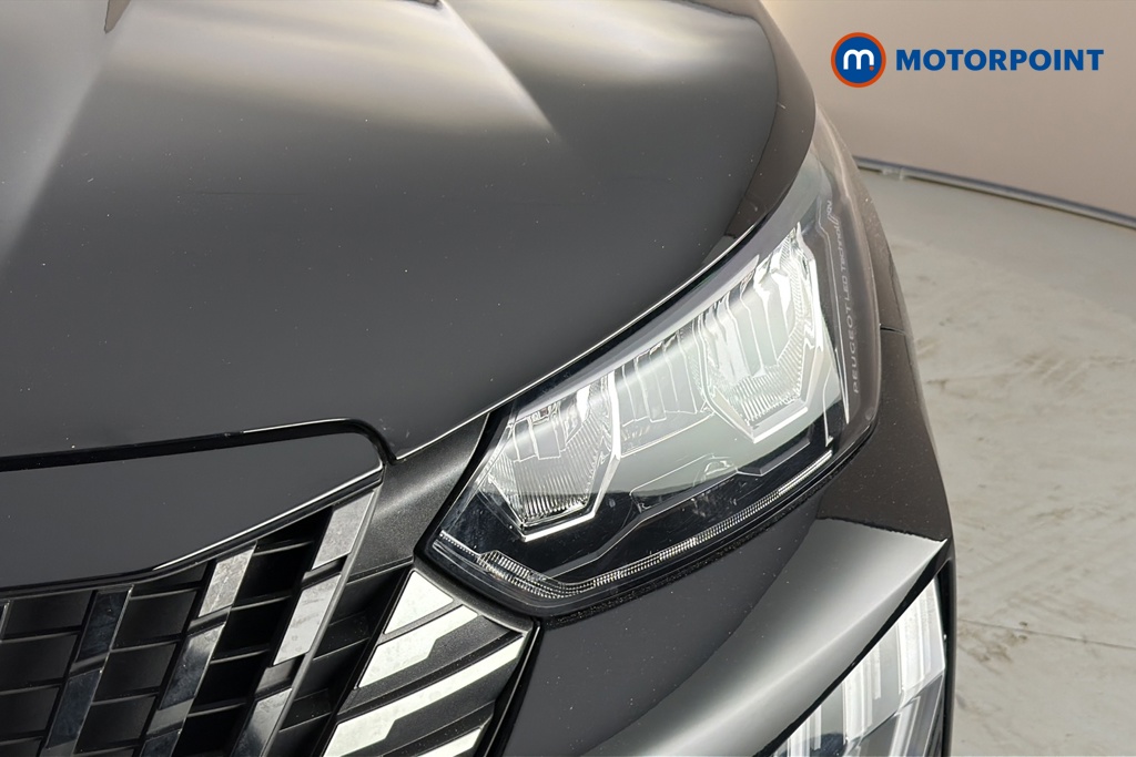 Peugeot 2008 Allure Manual Petrol SUV - Stock Number (1665934) - 42nd supplementary image