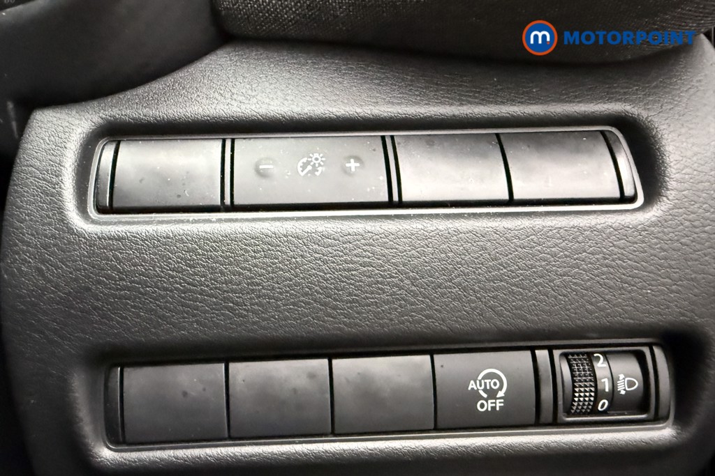 Nissan Juke Acenta Premium Manual Petrol SUV - Stock Number (1666036) - 16th supplementary image