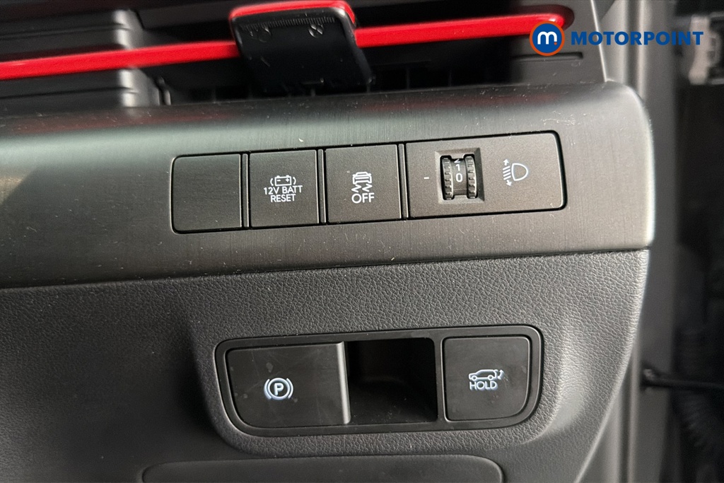 Hyundai Kona N Line Automatic Petrol-Electric Hybrid SUV - Stock Number (1666286) - 11th supplementary image