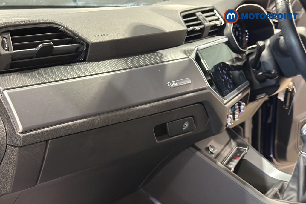 Audi Q3 S Line Manual Petrol SUV - Stock Number (1666390) - 996th supplementary image