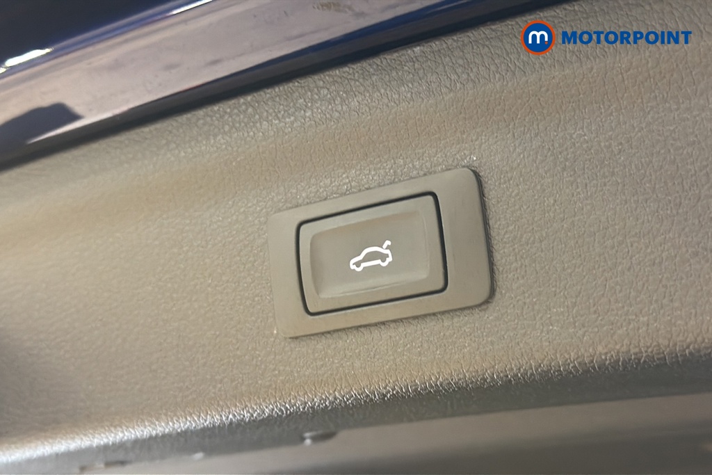 Audi Q3 S Line Manual Petrol SUV - Stock Number (1666390) - 35th supplementary image