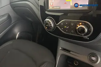 Renault Captur Iconic Manual Petrol SUV - Stock Number (1666595) - 12th supplementary image