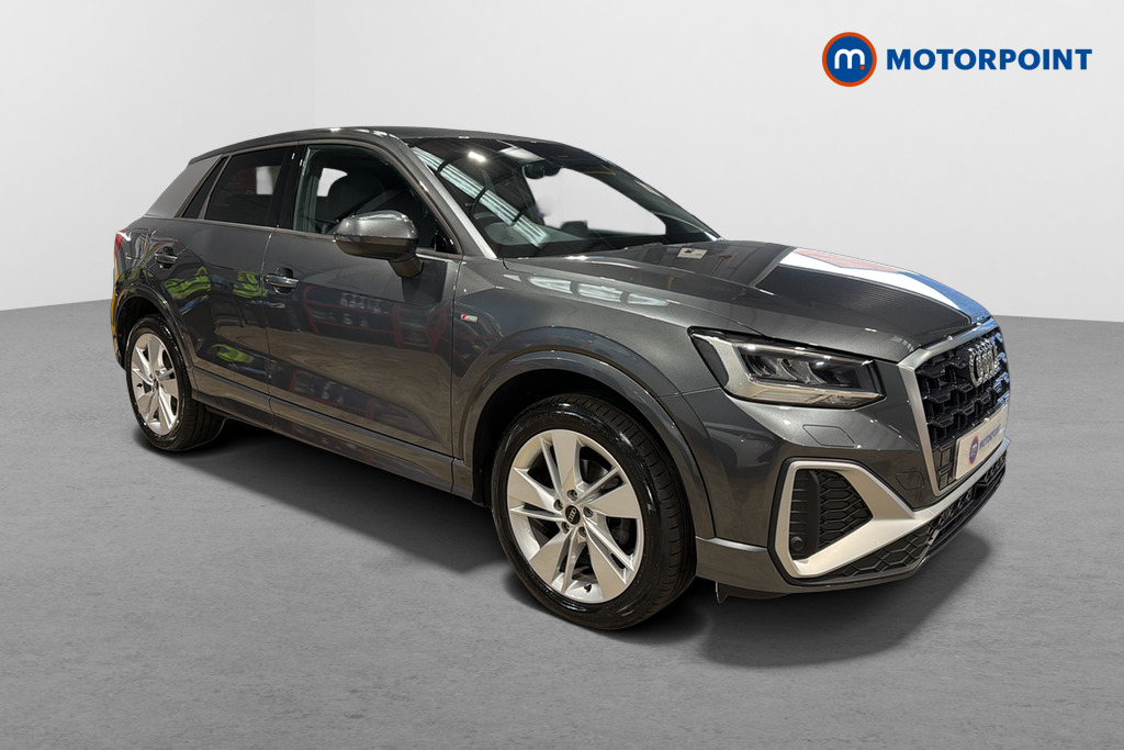 Audi Q2 listing photo