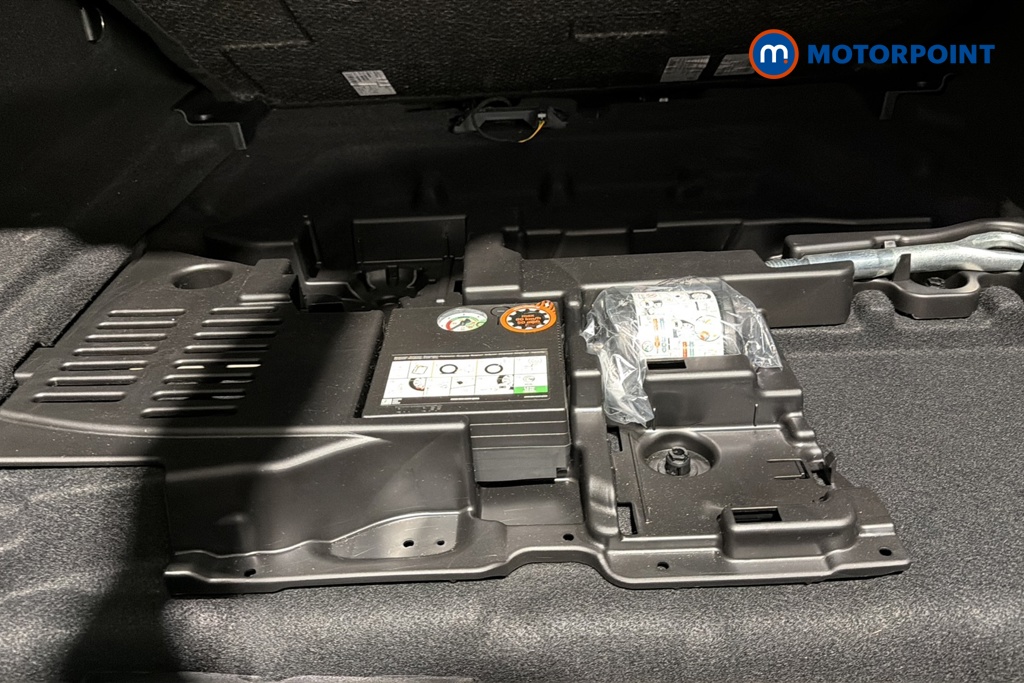 Mercedes-Benz CLA Amg Line Automatic Petrol Coupe - Stock Number (1666853) - 33rd supplementary image