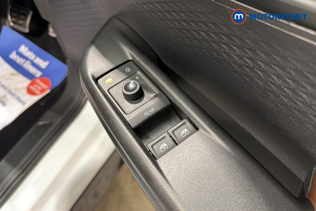 Cupra Born V2 Automatic Electric Hatchback - Stock Number (1667226) - 19th supplementary image