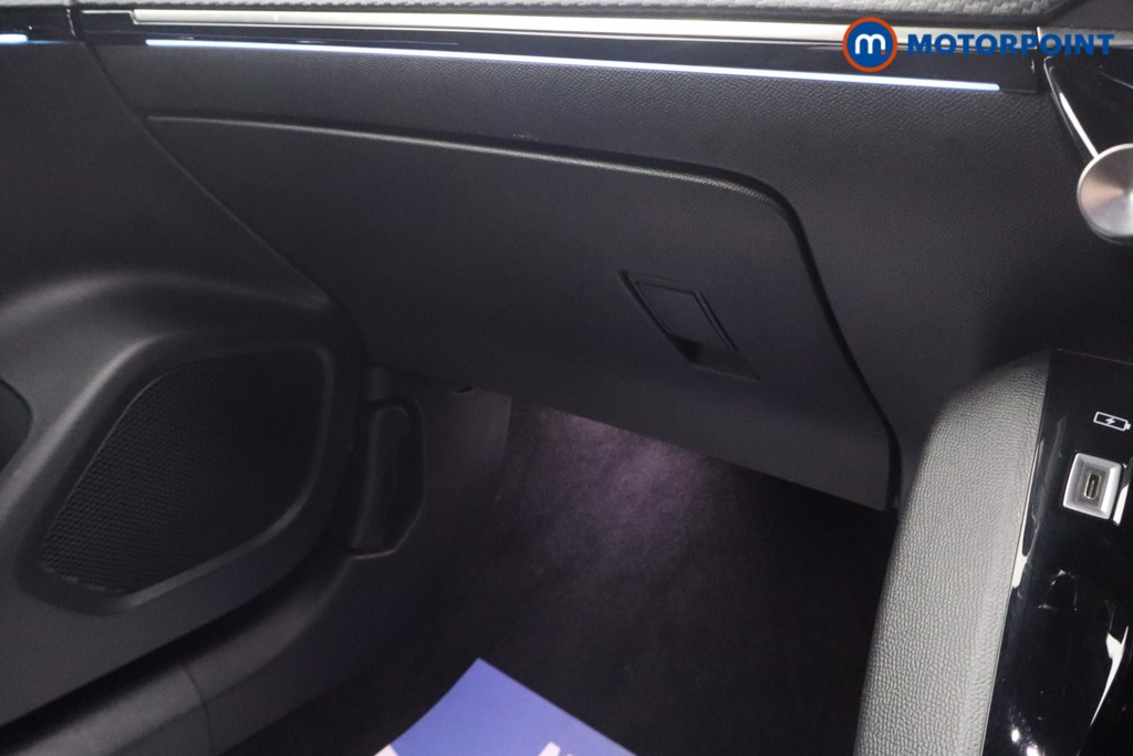Peugeot 2008 GT Manual Petrol SUV - Stock Number (1619997) - 14th supplementary image
