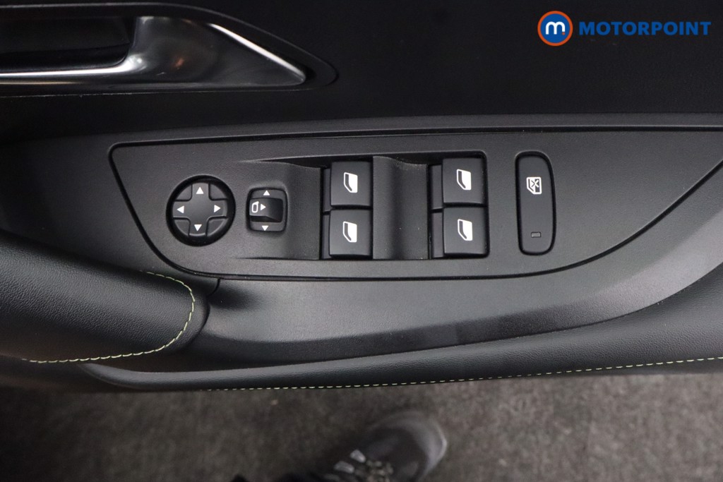 Peugeot 2008 GT Manual Petrol SUV - Stock Number (1619997) - 22nd supplementary image