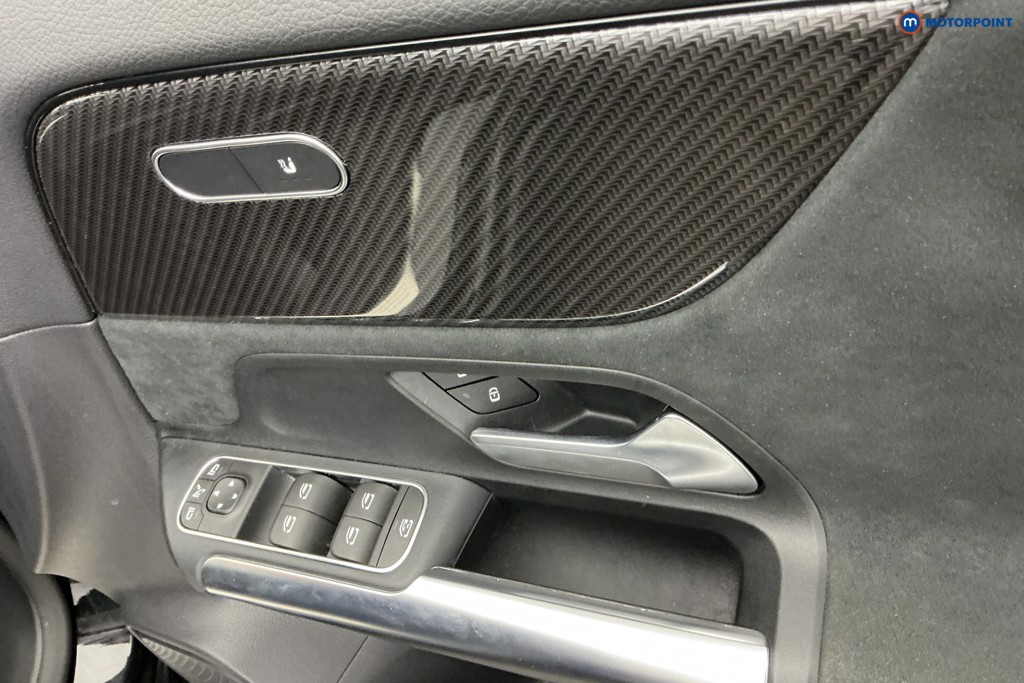 Mercedes-Benz GLA Amg Line Automatic Petrol SUV - Stock Number (1634210) - 24th supplementary image