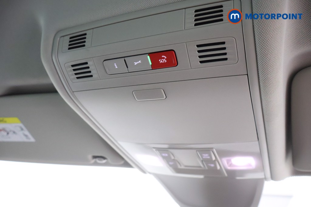 Volkswagen Tiguan Active Manual Petrol SUV - Stock Number (1638939) - 12th supplementary image