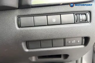 Nissan X-Trail N-Connecta Automatic Petrol-Electric Hybrid SUV - Stock Number (1648436) - 11th supplementary image