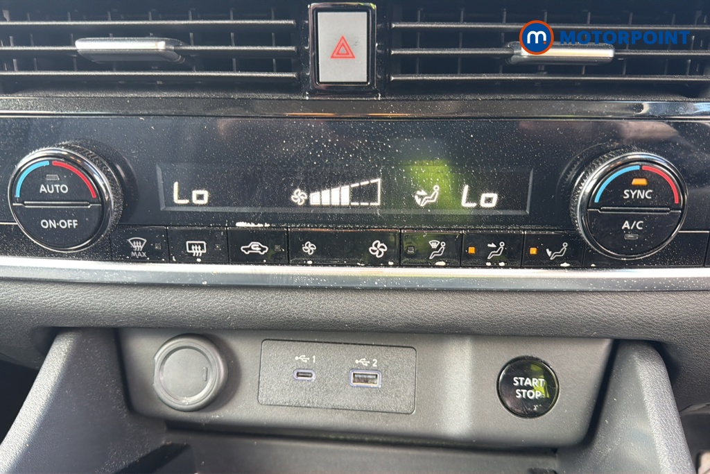 Nissan X-Trail N-Connecta Automatic Petrol-Electric Hybrid SUV - Stock Number (1648436) - 12th supplementary image