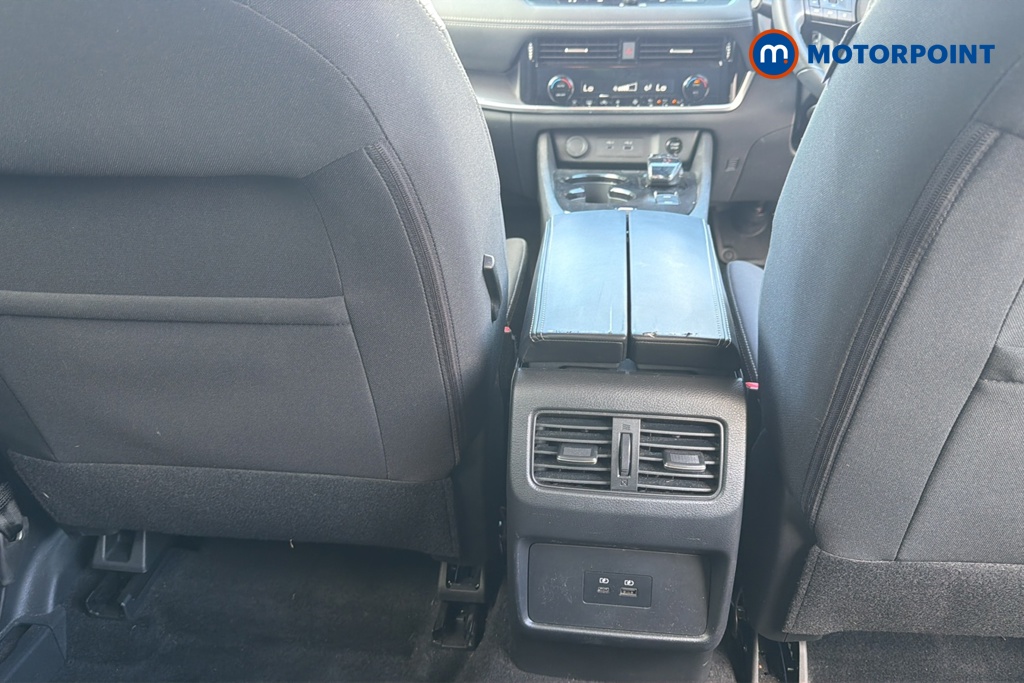 Nissan X-Trail N-Connecta Automatic Petrol-Electric Hybrid SUV - Stock Number (1648436) - 28th supplementary image