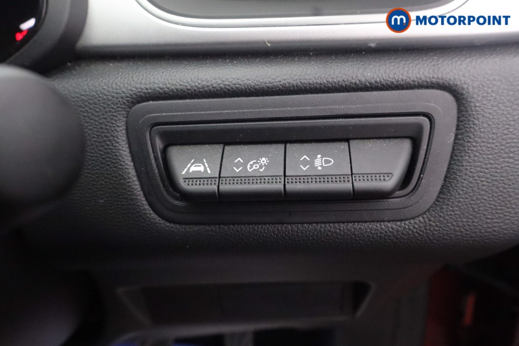Renault Captur Techno Manual Petrol SUV - Stock Number (1650524) - 8th supplementary image
