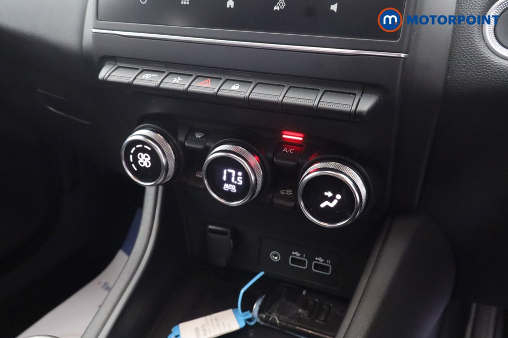 Renault Captur Techno Manual Petrol SUV - Stock Number (1650524) - 10th supplementary image