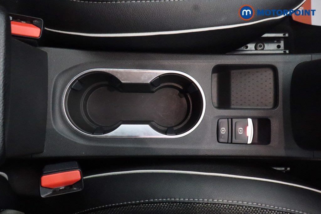 Renault Captur Techno Manual Petrol SUV - Stock Number (1650524) - 12th supplementary image