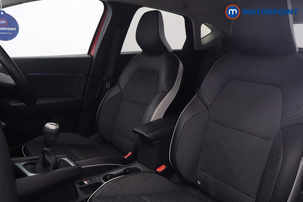 Renault Captur Techno Manual Petrol SUV - Stock Number (1650524) - 23rd supplementary image