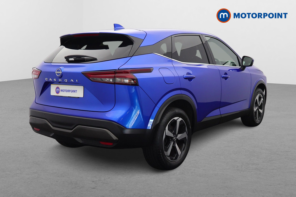 Nissan Qashqai N-Connecta Manual Petrol SUV - Stock Number (1651262) - Drivers side rear corner