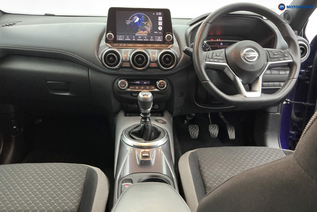 Nissan Juke N-Connecta Manual Petrol SUV - Stock Number (1651404) - 12th supplementary image
