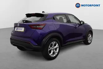 Nissan Juke N-Connecta Manual Petrol SUV - Stock Number (1651404) - Drivers side rear corner