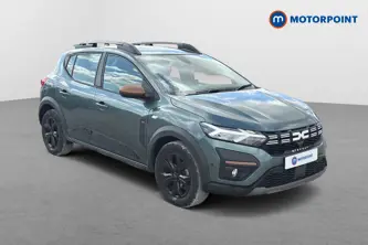 Dacia Sandero Stepway Extreme Manual Petrol Hatchback - Stock Number (1651438) - Drivers side front corner