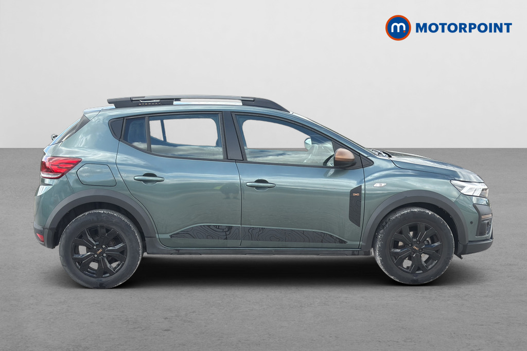 Dacia Sandero Stepway Extreme Manual Petrol Hatchback - Stock Number (1651438) - Passenger side