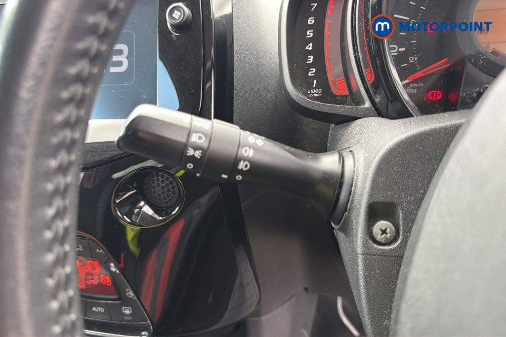 Peugeot 108 Collection Manual Petrol Hatchback - Stock Number (1653104) - 5th supplementary image