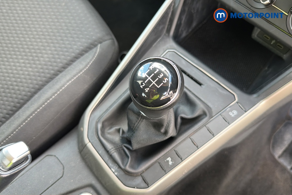 Volkswagen Polo Match Manual Petrol Hatchback - Stock Number (1654144) - 15th supplementary image