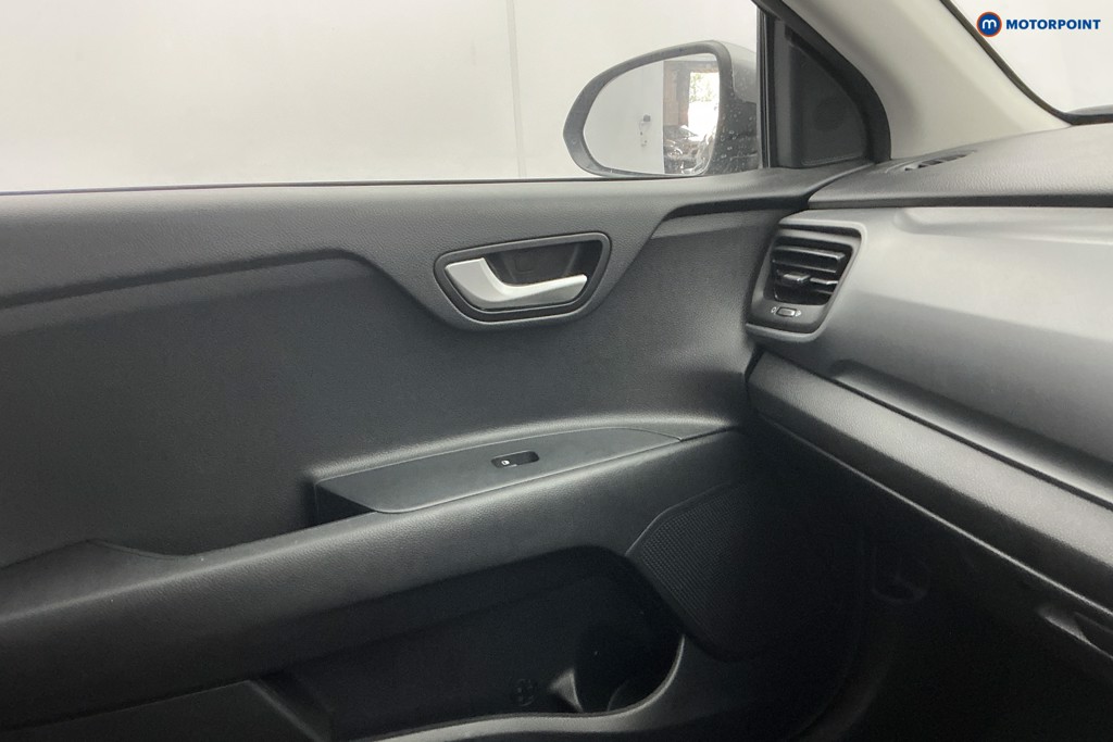 KIA Stonic 2 Automatic Petrol SUV - Stock Number (1654149) - 19th supplementary image