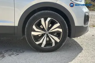 Volkswagen T-Cross Black Edition Manual Petrol SUV - Stock Number (1654545) - 47th supplementary image