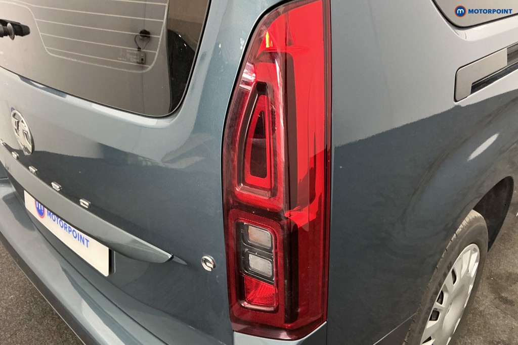 Vauxhall Combo Life Design Xl Automatic Electric People Carrier - Stock Number (1656014) - 32nd supplementary image