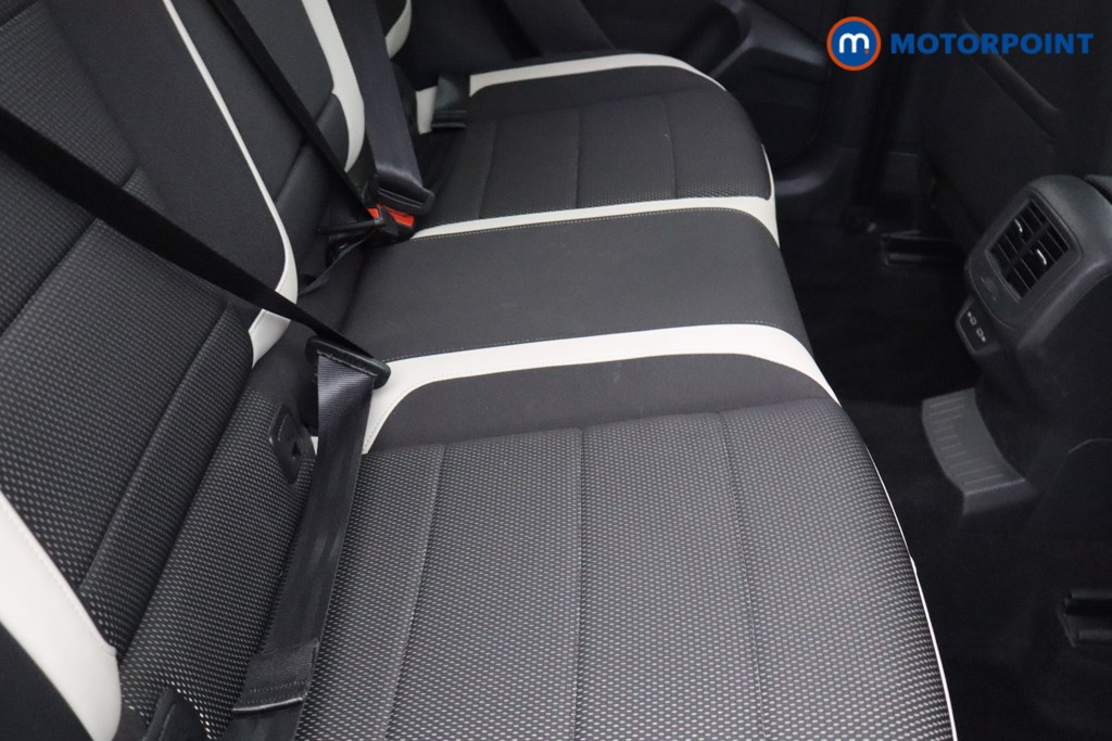 Volkswagen T-Roc SEL Automatic Petrol SUV - Stock Number (1656146) - 6th supplementary image