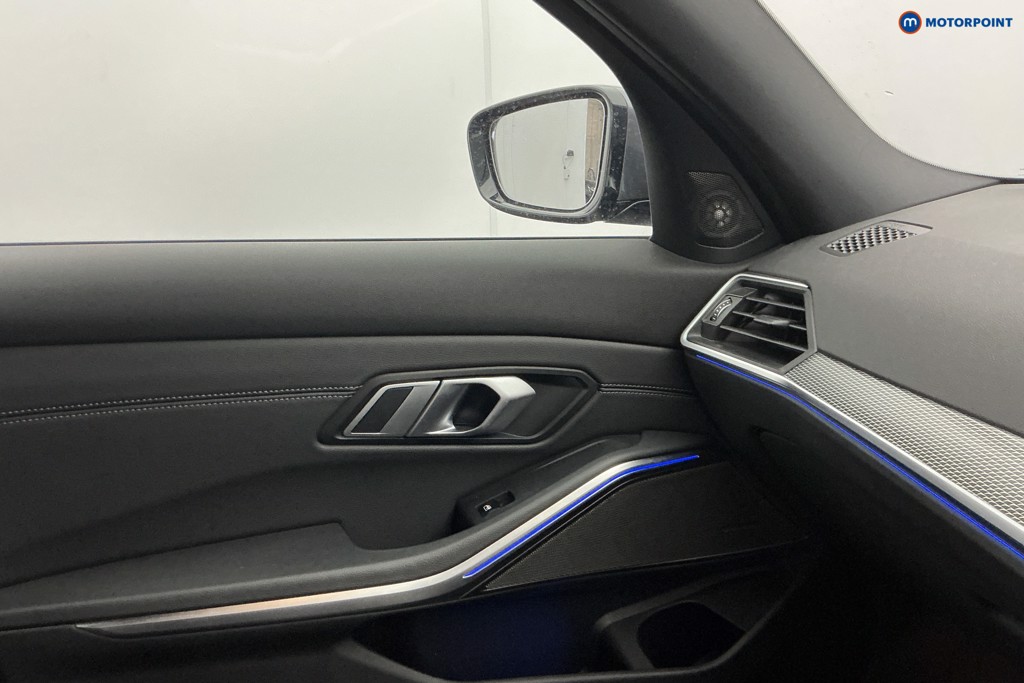 BMW 3 Series M Sport Automatic Petrol Saloon - Stock Number (1656335) - 18th supplementary image