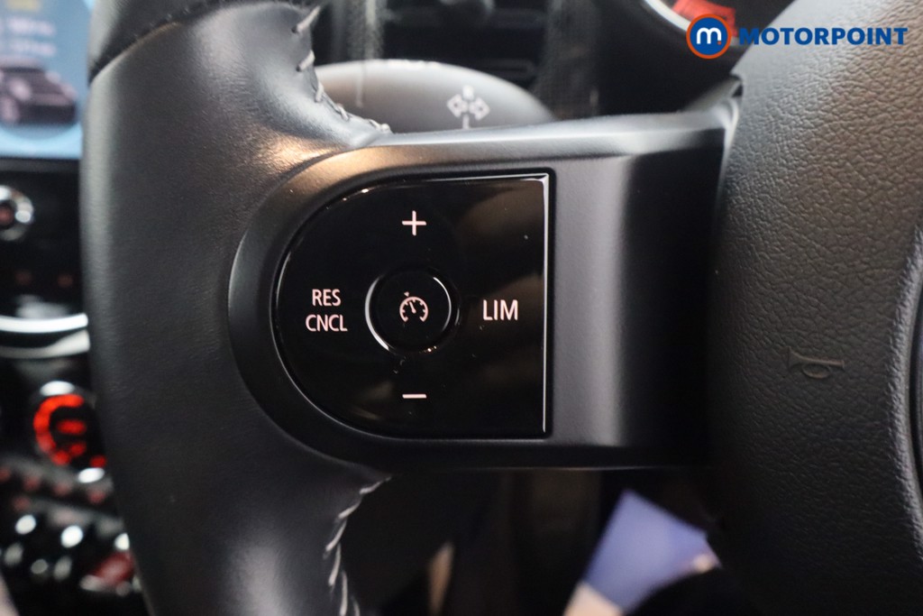 Mini Hatchback Cooper Exclusive Automatic Petrol Hatchback - Stock Number (1657510) - 3rd supplementary image
