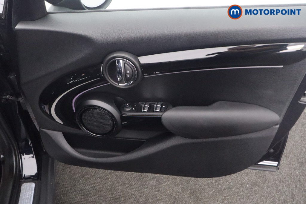Mini Hatchback Cooper Exclusive Automatic Petrol Hatchback - Stock Number (1657510) - 22nd supplementary image
