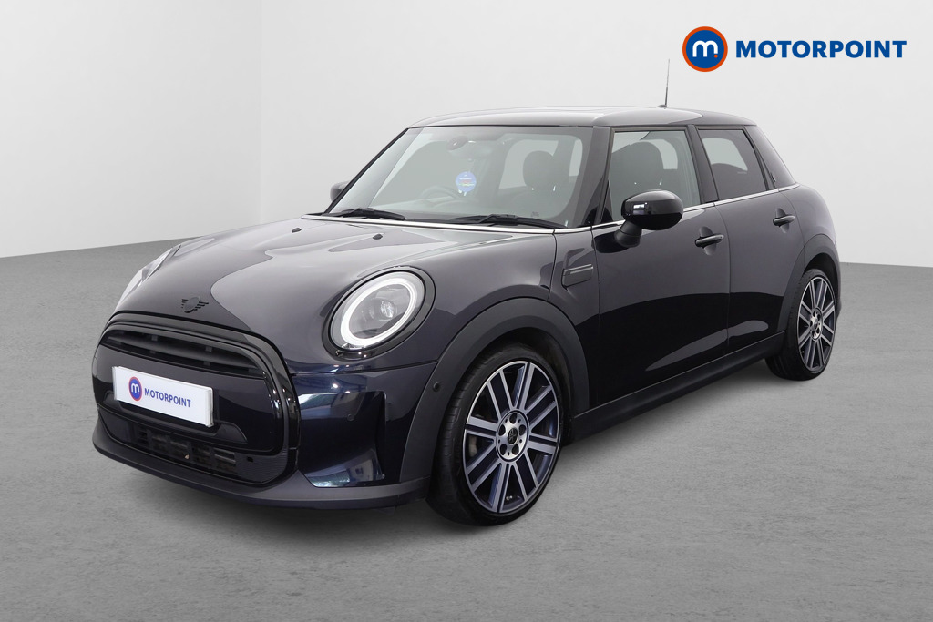 Mini Hatchback Cooper Exclusive Automatic Petrol Hatchback - Stock Number (1657510) - Passenger side front corner