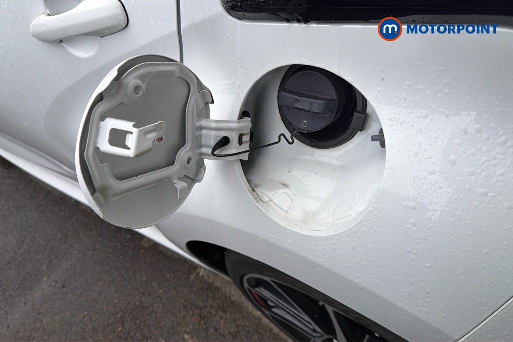 Toyota Yaris Gr Sport Automatic Petrol-Electric Hybrid Hatchback - Stock Number (1657787) - 33rd supplementary image