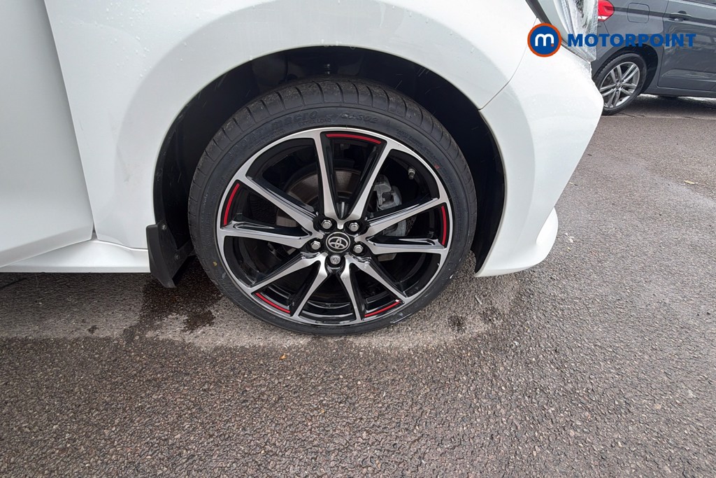 Toyota Yaris Gr Sport Automatic Petrol-Electric Hybrid Hatchback - Stock Number (1657787) - 38th supplementary image
