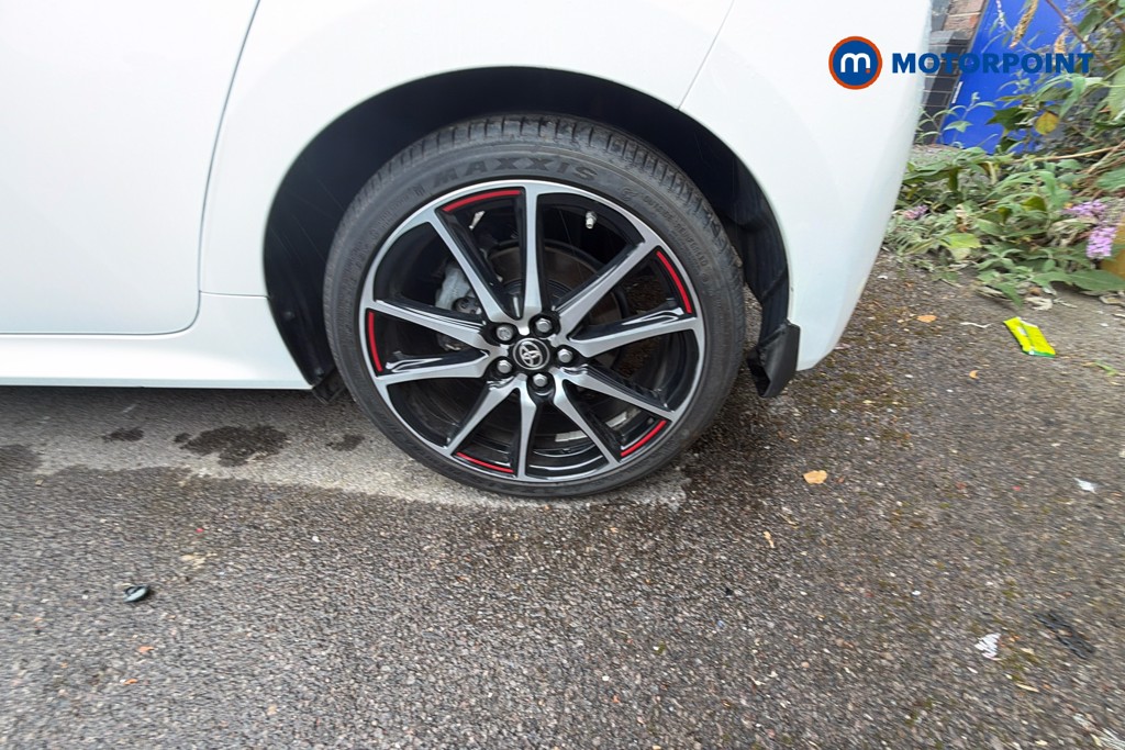 Toyota Yaris Gr Sport Automatic Petrol-Electric Hybrid Hatchback - Stock Number (1657787) - 39th supplementary image