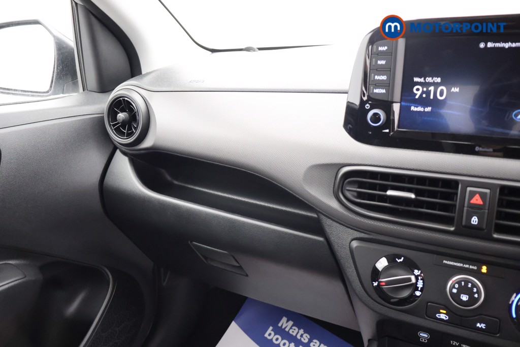 Hyundai I10 Advance Automatic Petrol Hatchback - Stock Number (1658208) - 10th supplementary image