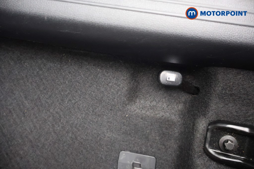 Hyundai I10 Advance Automatic Petrol Hatchback - Stock Number (1658208) - 15th supplementary image