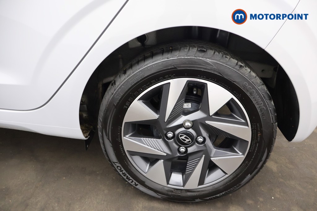 Hyundai I10 Advance Automatic Petrol Hatchback - Stock Number (1658208) - 39th supplementary image