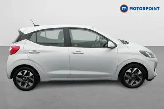 Hyundai I10 Advance Automatic Petrol Hatchback - Stock Number (1658208) - Drivers side