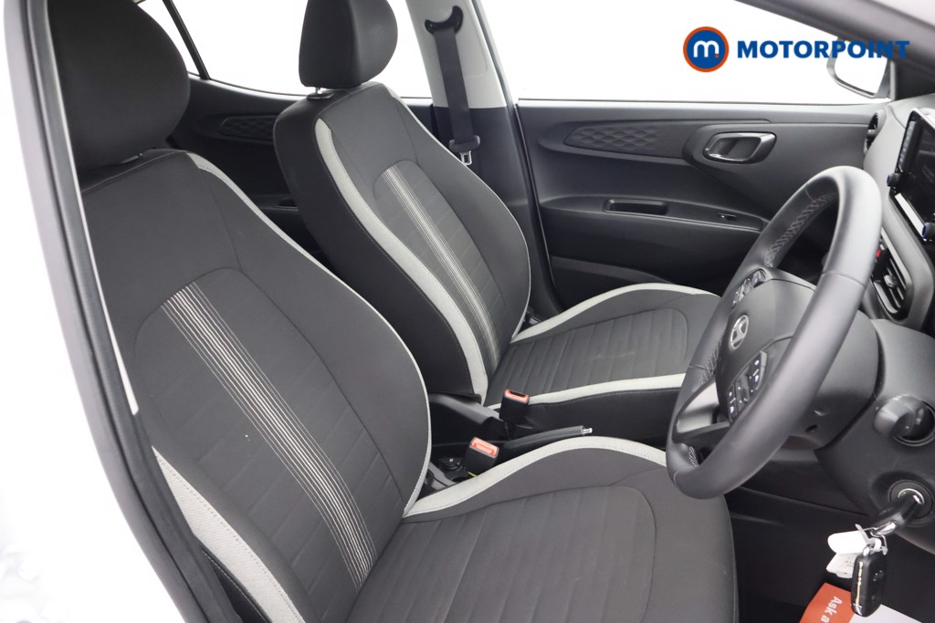 Hyundai I10 Advance Automatic Petrol Hatchback - Stock Number (1658209) - 16th supplementary image