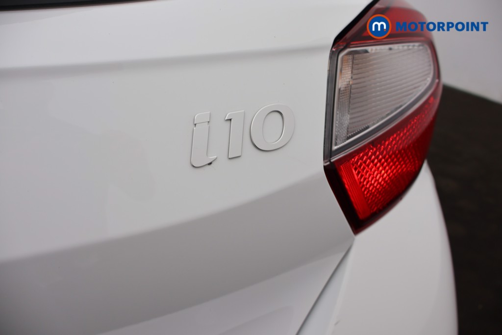 Hyundai I10 Advance Automatic Petrol Hatchback - Stock Number (1658209) - 24th supplementary image