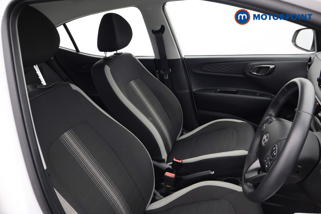 Hyundai I10 Advance Automatic Petrol Hatchback - Stock Number (1658210) - 19th supplementary image