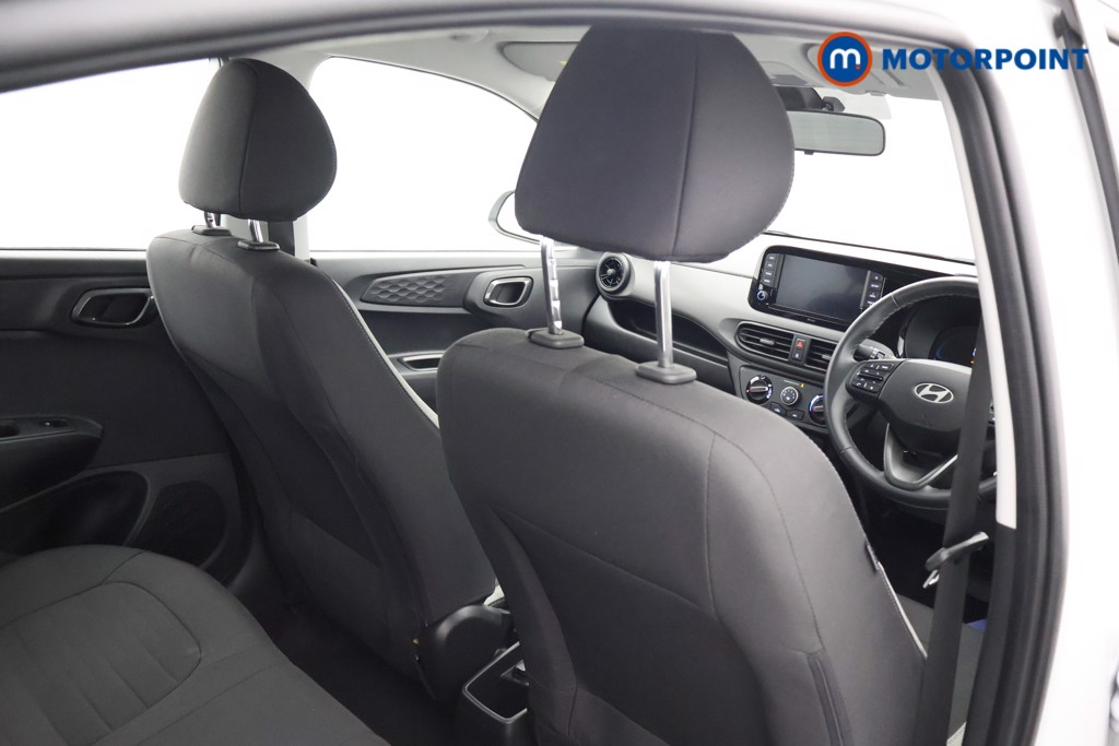 Hyundai I10 Advance Automatic Petrol Hatchback - Stock Number (1658210) - 21st supplementary image
