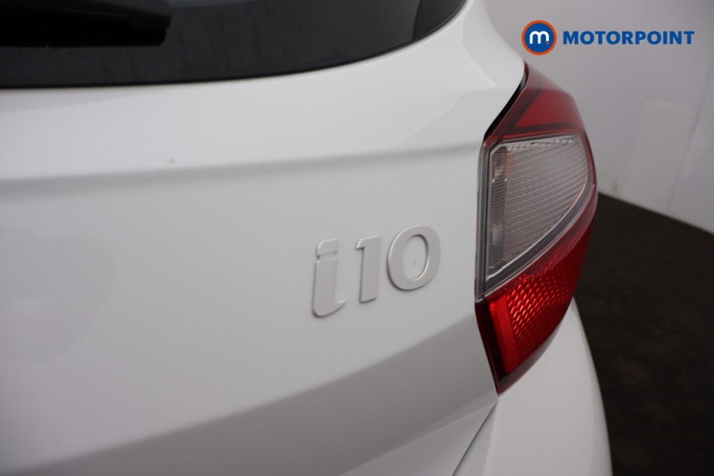 Hyundai I10 Advance Automatic Petrol Hatchback - Stock Number (1658210) - 26th supplementary image