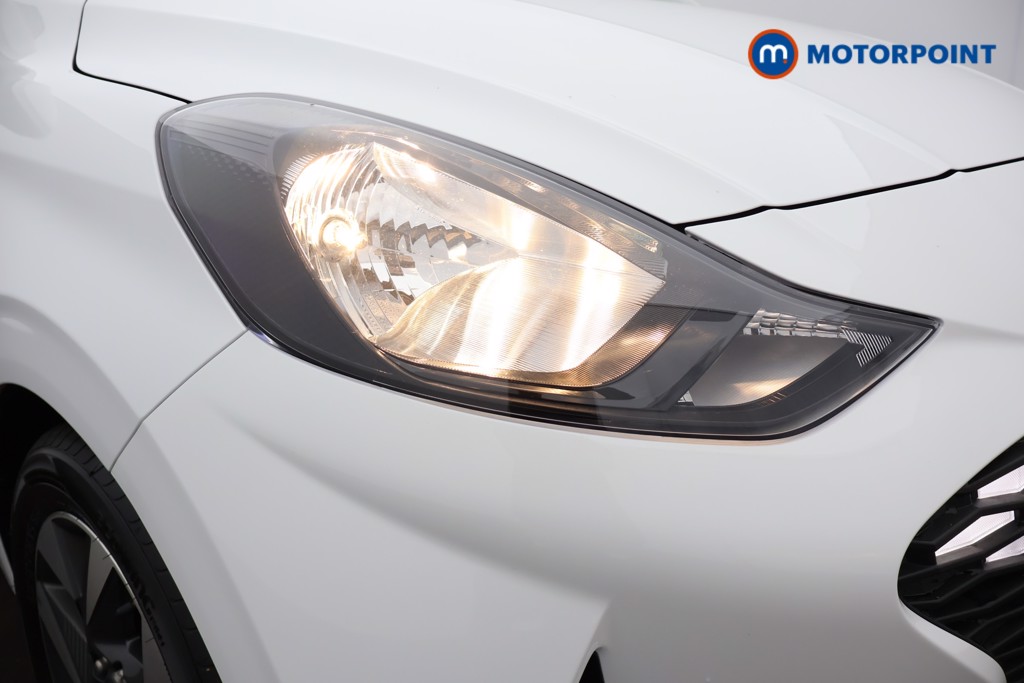 Hyundai I10 Advance Automatic Petrol Hatchback - Stock Number (1658210) - 33rd supplementary image
